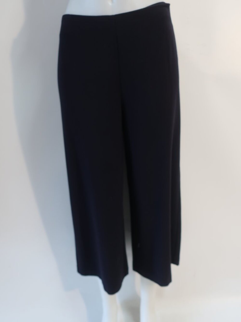 Womens Save the Queen (Item- 806) Dark Navy Knit Wide Leg Cropped Pants M